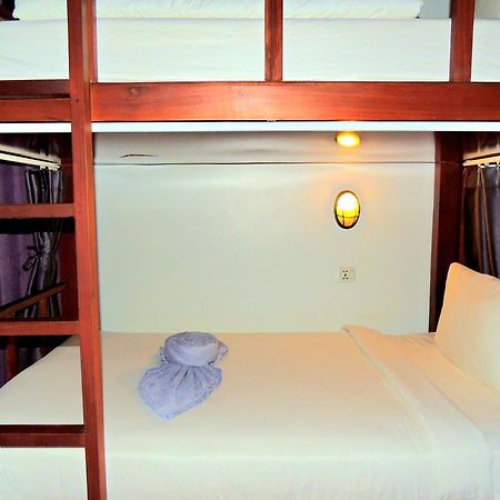 Darling Pub Hostel Siem Reap Ngoại thất bức ảnh
