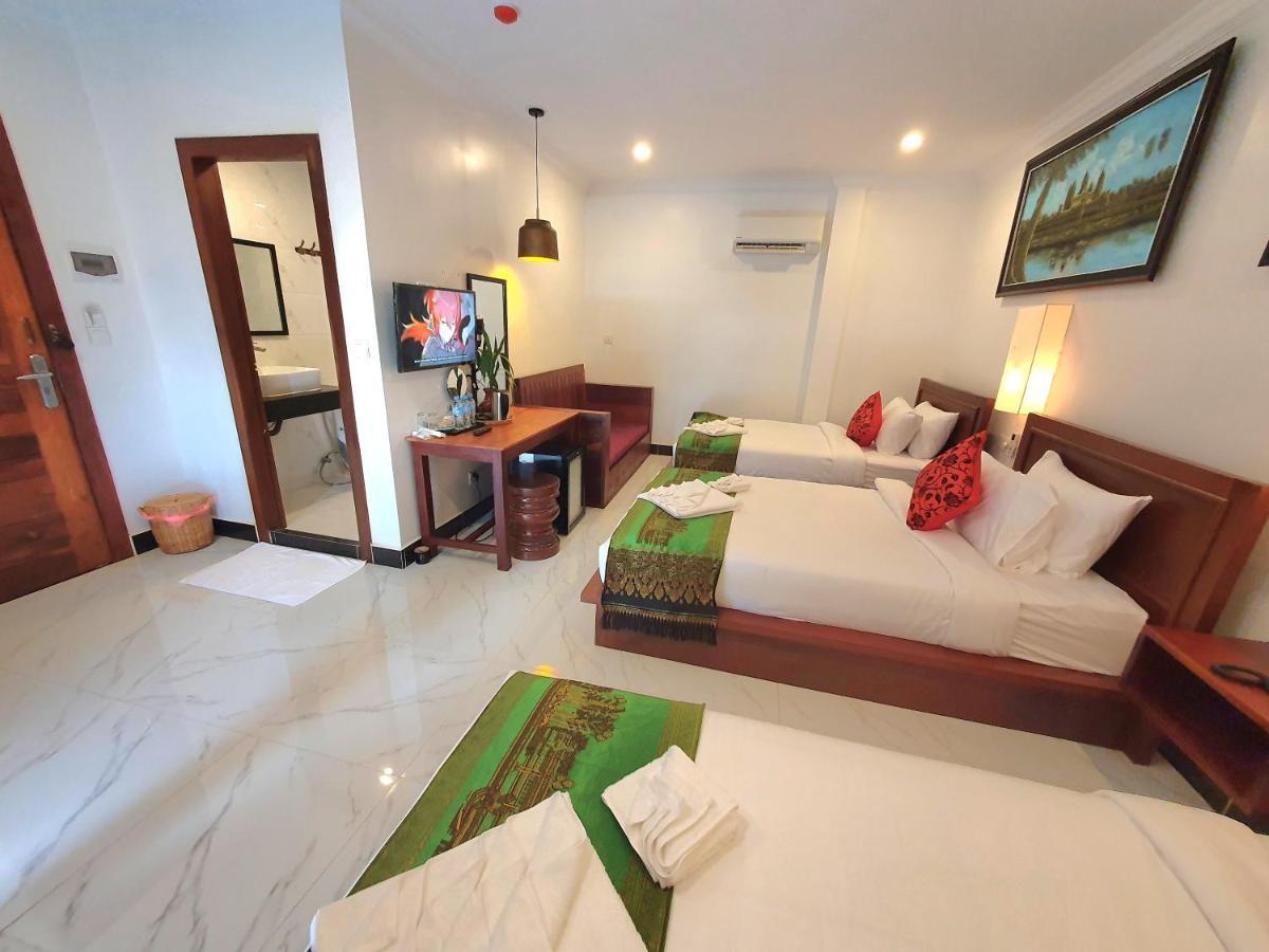 Darling Pub Hostel Siem Reap Ngoại thất bức ảnh