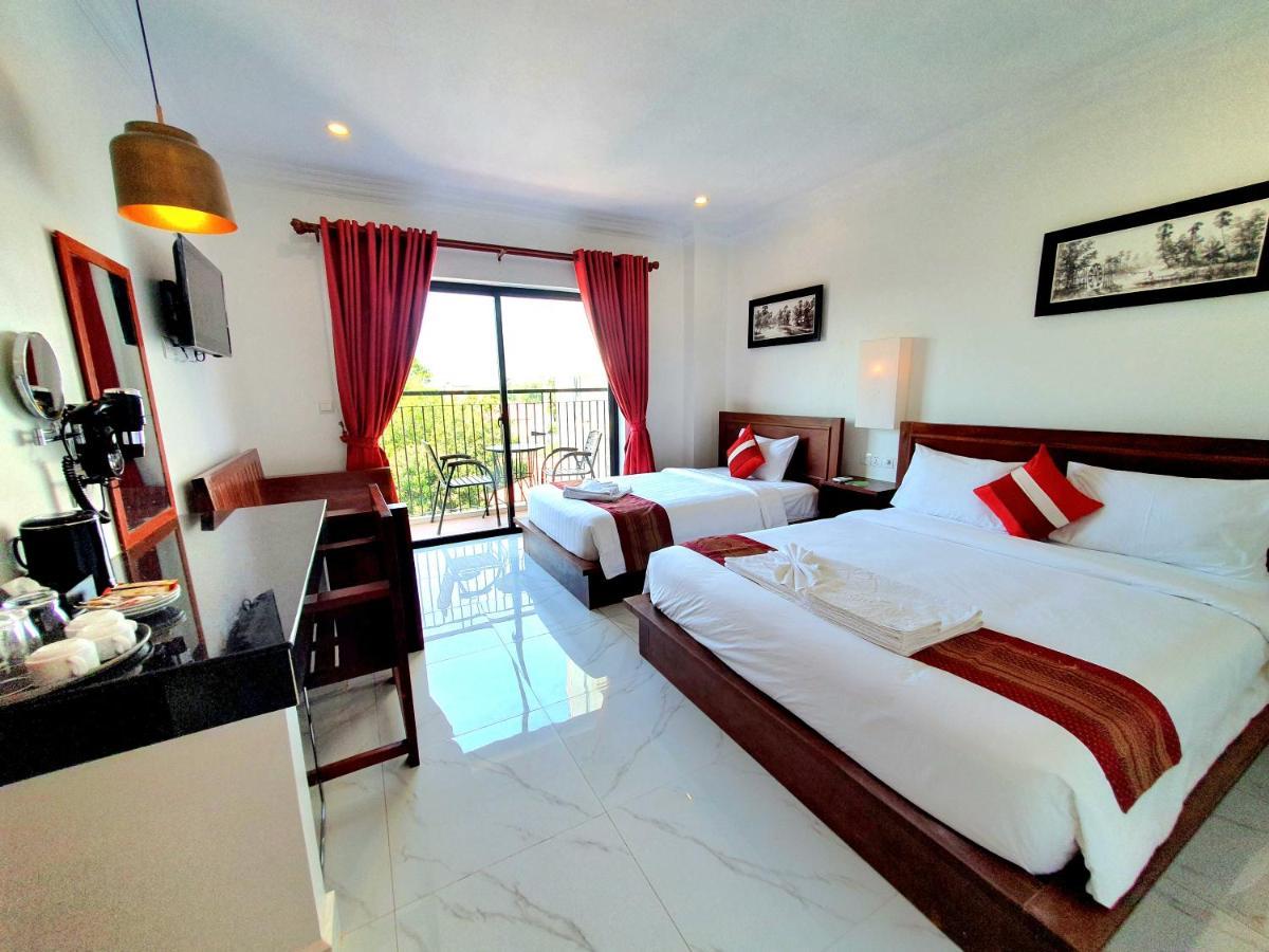 Darling Pub Hostel Siem Reap Ngoại thất bức ảnh