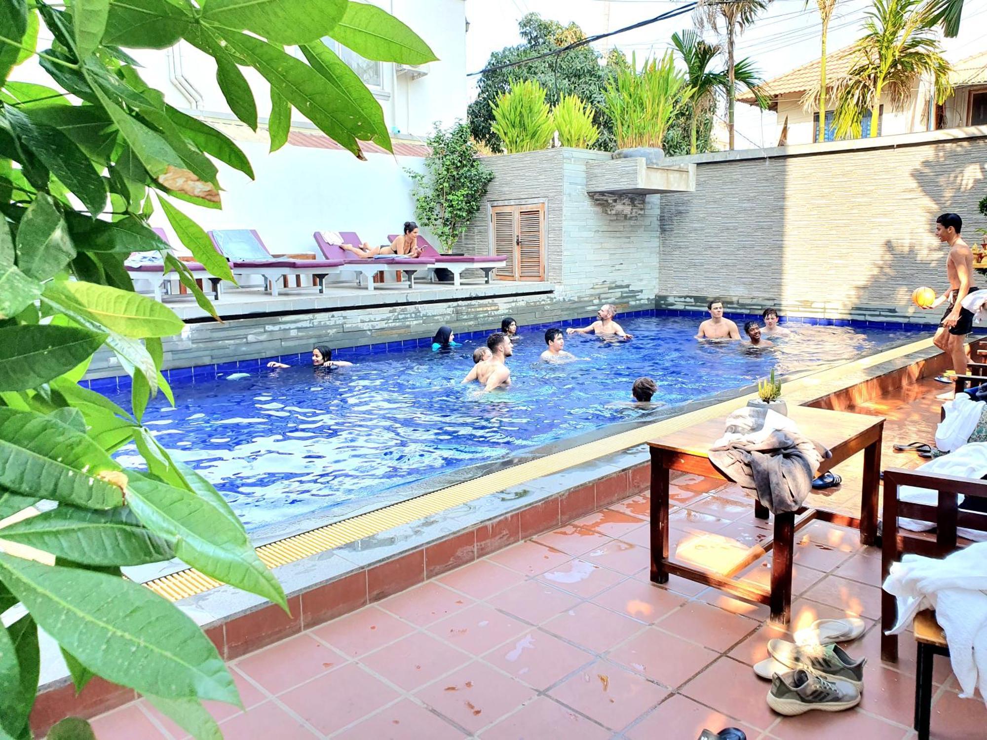 Darling Pub Hostel Siem Reap Ngoại thất bức ảnh