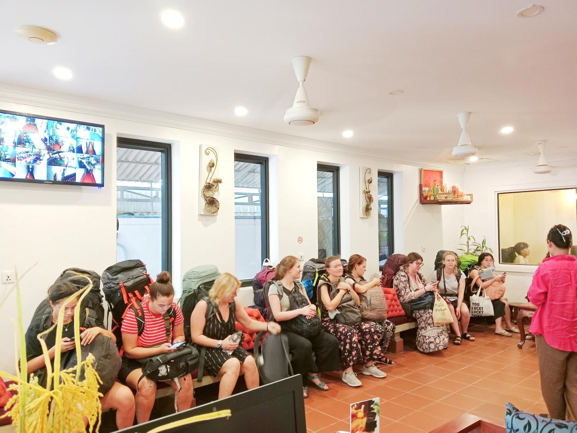 Darling Pub Hostel Siem Reap Ngoại thất bức ảnh